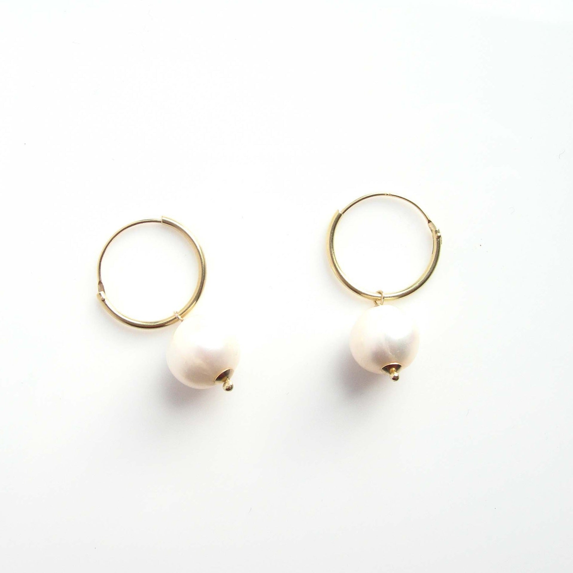 Triple Baroque Pearl Hoop Earrings, online Gold Pearl Earring,Gold Hoop Earring,White Pearl Hoop Earring,Gold Filled Earring,Kealoha,Hawaii Jewelry